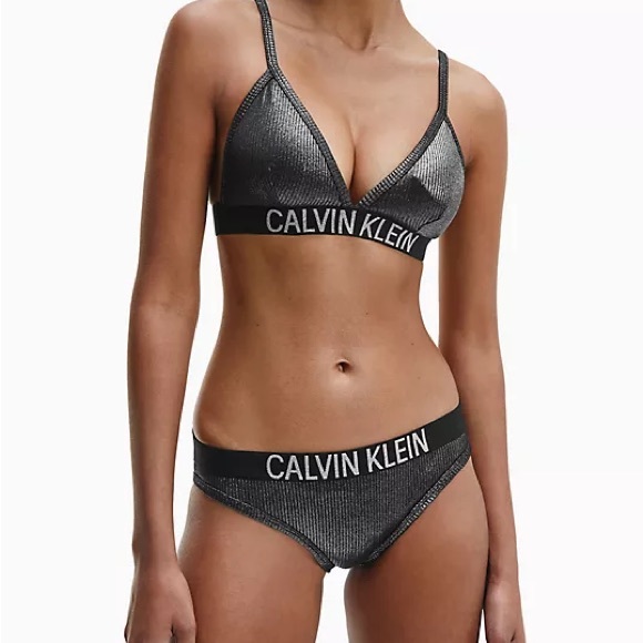 Calvin Klein Core Solids Triangle Bikini Top. 🩶🪩 - Picture 2 of 3